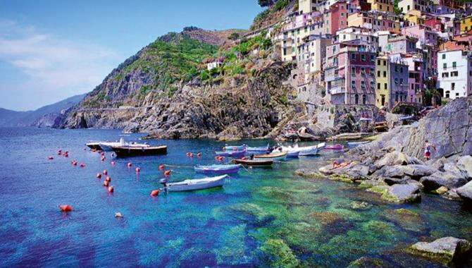 Urlaub Italien Reisen - Adobe Stock